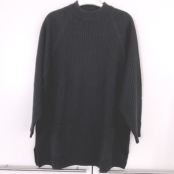 Ladies Black Pure Wool Sweater - Picture 1 of 5